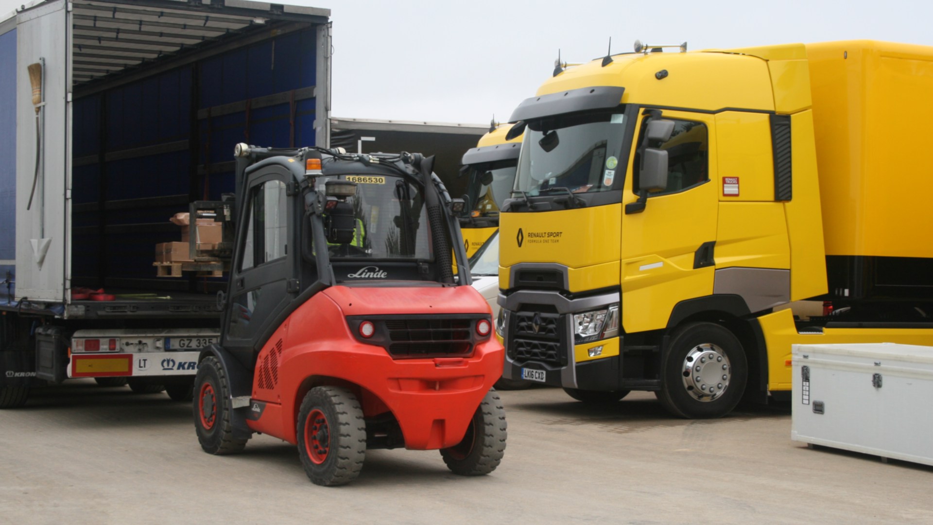 Carretilla térmica Linde Material Handling, Fórmula 1 Renault